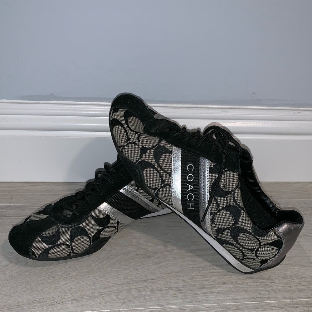 Coach Jayme Signature Sneaker sz 7.5M